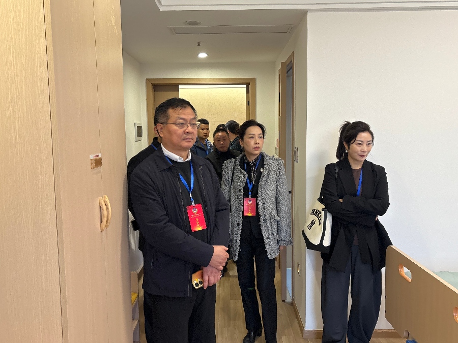 1762501147620033876.jpg 1(1).jpg